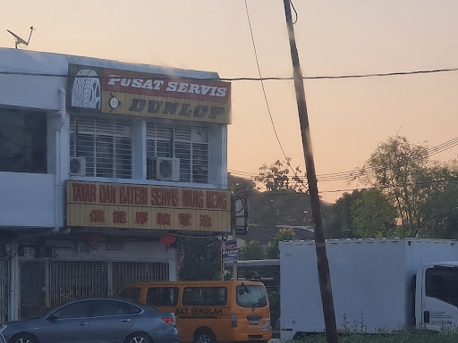 Tayar Dan Bateri Servis Wang Meng