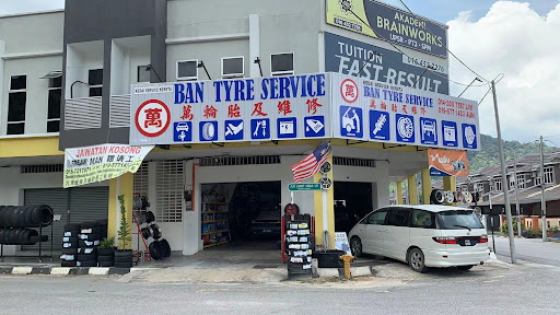 BAN TYRE SERVICE ( Jln Teluk Muroh, Lumut, Perak )