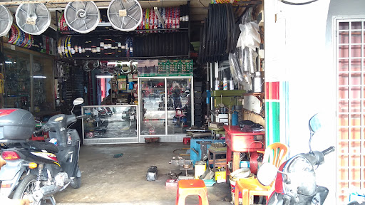 Castrol Bike Point - Sin Lian Seng Motor Enterprise ( Pekan Lumut, Perak )