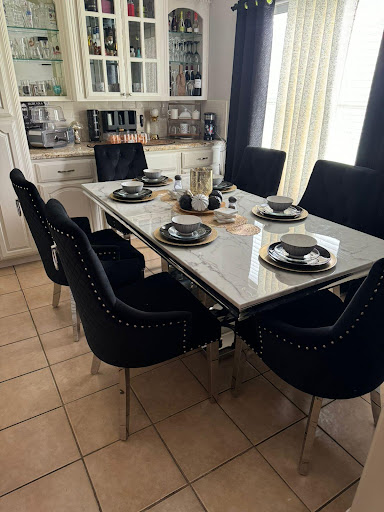 Baezer King Furniture