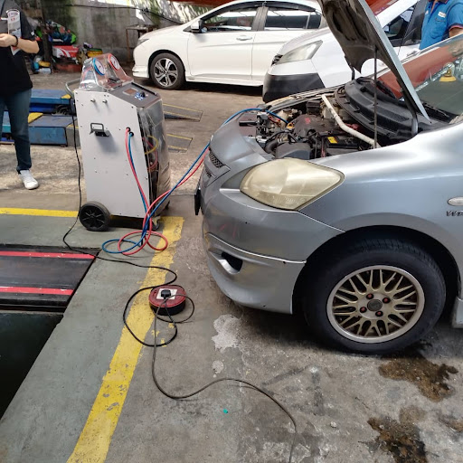 Maxstone Tyres Auto Trading (Ampang Continental Car Specialist)