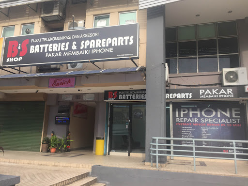 B&S DISTRIBUTION SUBANG JAYA PHONE REPAIR SHOP NEAR ME & iPHONE REPAIR SHOP + PAJAK GADAI SUBANG KLANG