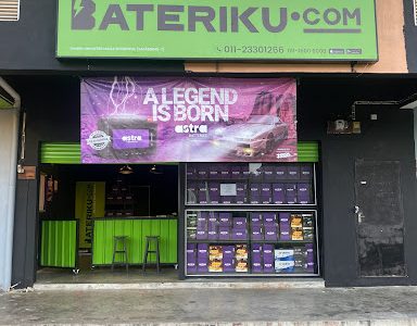 Keindahan Masjid Tanah: Foto Bateriku Menonjolkan Seni Arkitek Tradisional