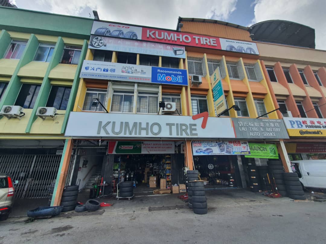 Servis Tayar & Bateri Kereta - Lau Tyre & Battery Auto Service
