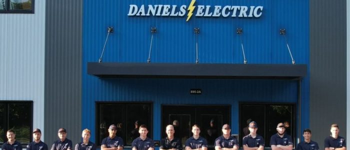 Daniel Electrical: Pakar Elektrik Profesional | Perkhidmatan Pembaikan dan Pemasangan